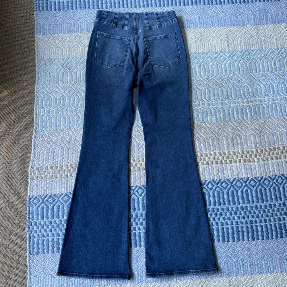 Good American | NWOT Good Legs Flare Compression Jeans - Picture 4 of 9